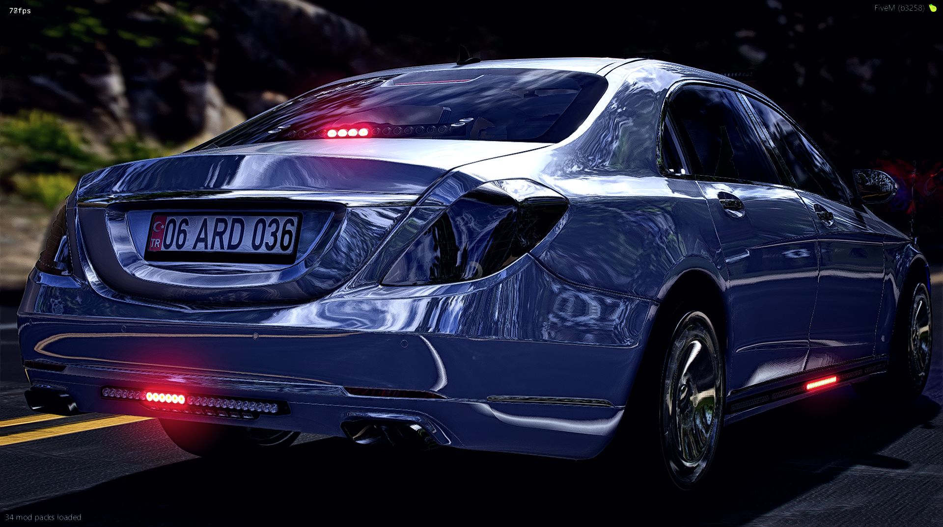 Mercedes-Benz S600